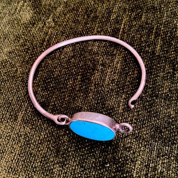 Vintage Silver & Turquoise Bracelet - Picture 3 of 11